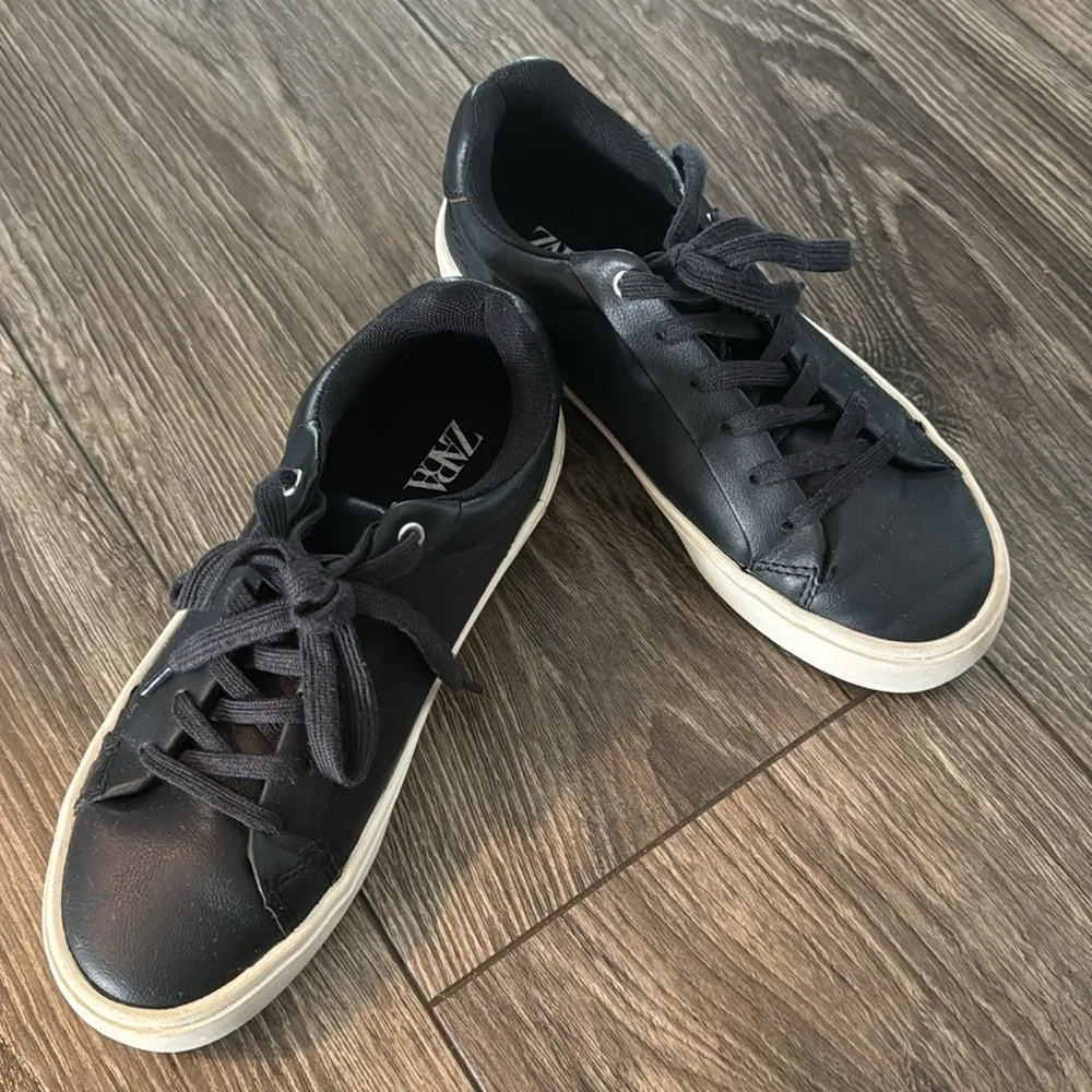 BOYS ZARA SNEAKERS